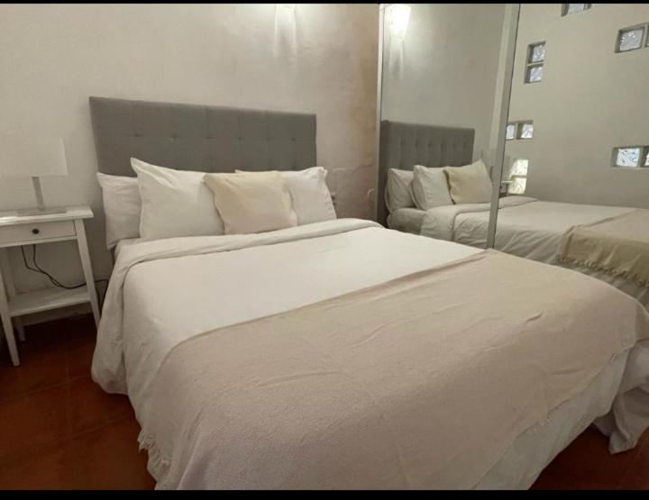 Sleepers Apto Nico L'Hospitalet de Llobregat Exteriér fotografie